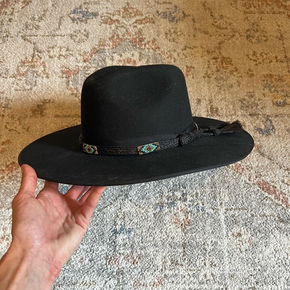 Stetson Black Cowboy Hat with Turquoise/Black Beaded Horse Hair Strap - Picture 4 of 15